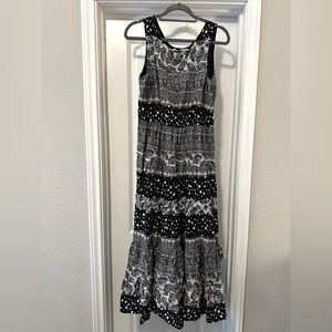 Ladies Maxi Dress - Black and White - Size L